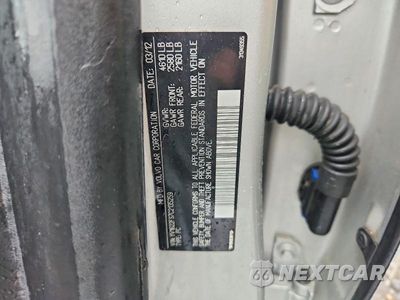 Zdjęcie 12 z 12 samochodu: 2012 VOLVO S60 T5 VIN:YV1622FS7C2135259 - miniatura