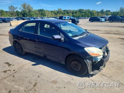 Czwarte zdjęcie samochodu z boku: 2008 TOYOTA YARIS BASE VIN:JTDBT923481191567 - miniatura
