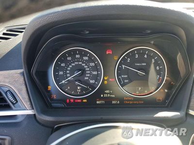 Zdjęcie 9 z 13 samochodu: 2017 BMW X1 XDRIVE28I VIN:WBXHT3Z33H4A56372 - miniatura