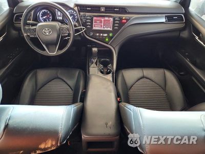 Zdjęcie 8 z 12 samochodu: 2019 TOYOTA CAMRY SE VIN:4T1B11HK2KU261512 - miniatura