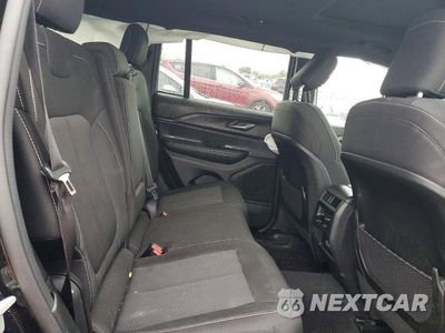 Zdjęcie 11 z 13 samochodu: 2024 JEEP GRAND CHEROKEE LAREDO VIN:1C4RJHAG3RC231890 - miniatura