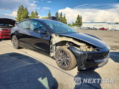 Czwarte zdjęcie samochodu z boku: 2025 TESLA MODEL 3 VIN:5YJ3E1EA4SF063662 - miniatura