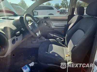 Zdjęcie 7 z 12 samochodu: 2003 VOLKSWAGEN NEW BEETLE GL VIN:3VWBK21C73M411076 - miniatura