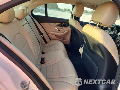 Zdjęcie 10 z 12 samochodu: 2016 MERCEDES-BENZ C 300 VIN:55SWF4JB4GU125173 - miniatura