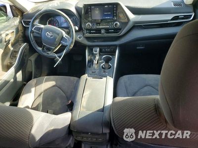 Zdjęcie 8 z 13 samochodu: 2021 TOYOTA HIGHLANDER LE VIN:5TDBZRBH7MS144699 - miniatura