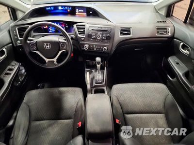 Zdjęcie 8 z 13 samochodu: 2015 HONDA CIVIC LX VIN:19XFB2F50FE090883 - miniatura