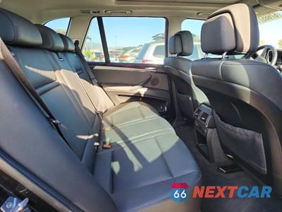 Zdjęcie 11 z 13 samochodu: 2011 BMW X5 XDRIVE35I VIN:5UXZV4C50BL739084 - miniatura