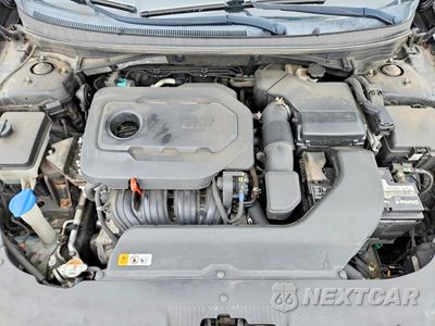 Zdjęcie 11 z 12 samochodu: 2017 HYUNDAI SONATA SPORT VIN:5NPE34AF2HH536647 - miniatura