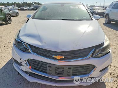 Piąte zdjęcie samochodu w środku: 2017 CHEVROLET CRUZE LT VIN:3G1BE6SM4HS606198 - miniatura