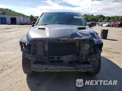 Piąte zdjęcie samochodu w środku: 2017 RAM 1500 SPORT VIN:1C6RR7MT6HS625150 - miniatura