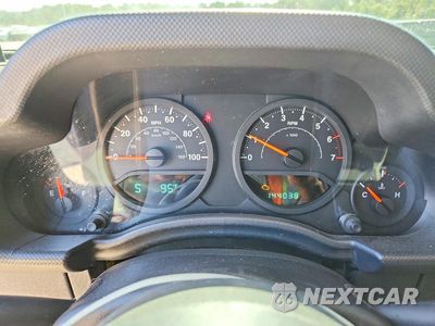 Zdjęcie 9 z 12 samochodu: 2007 JEEP WRANGLER X VIN:1J4GB39187L161799 - miniatura