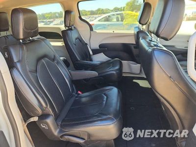 Zdjęcie 11 z 13 samochodu: 2020 CHRYSLER VOYAGER LXI VIN:2C4RC1DG2LR172570 - miniatura