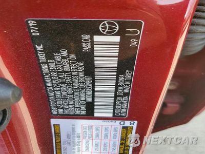 Zdjęcie 12 z 12 samochodu: 2019 TOYOTA C-HR LE VIN:NMTKHMBX3KR096997 - miniatura