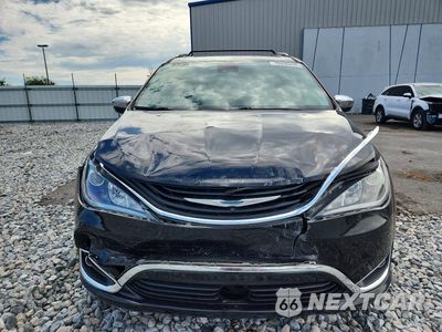 Piąte zdjęcie samochodu w środku: 2018 CHRYSLER PACIFICA HYBRID LIMITED VIN:2C4RC1N79JR159164 - miniatura