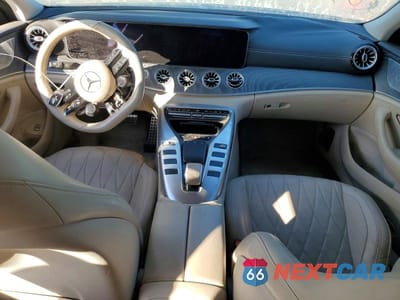 Zdjęcie 8 z 13 samochodu: 2022 MERCEDES-BENZ AMG GT 43 VIN:W1K7X5KBXNA050241 - miniatura