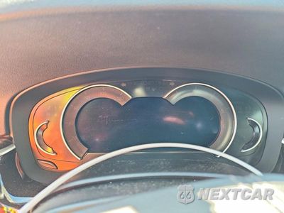 Zdjęcie 9 z 12 samochodu: 2019 BMW 530 XI VIN:WBAJA7C58KG912268 - miniatura
