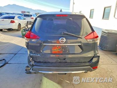 Zdjęcie 6 z 13 samochodu: 2019 NISSAN ROGUE S VIN:5N1AT2MVXKC787176 - miniatura