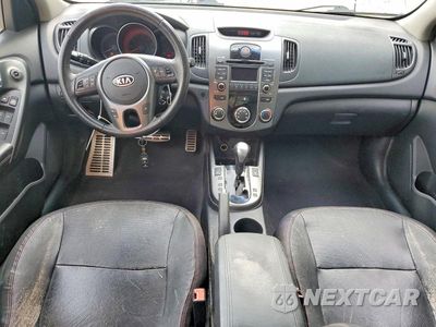 Zdjęcie 8 z 12 samochodu: 2010 KIA FORTE SX VIN:KNAFW4A38A5140243 - miniatura