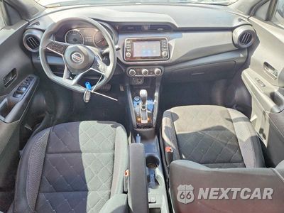 Zdjęcie 8 z 13 samochodu: 2019 NISSAN KICKS S VIN:3N1CP5CU0KL543085 - miniatura