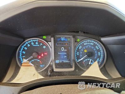 Zdjęcie 9 z 12 samochodu: 2020 TOYOTA TACOMA TRD SPORT VIN:3TMCZ5AN4LM323320 - miniatura