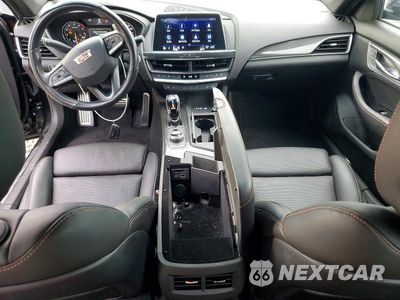 Zdjęcie 8 z 12 samochodu: 2024 CADILLAC CT5 SPORT VIN:1G6DU5RK7R0102886 - miniatura