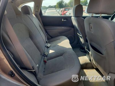 Zdjęcie 11 z 13 samochodu: 2015 NISSAN ROGUE SELECT S VIN:JN8AS5MV8FW262604 - miniatura