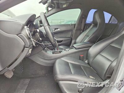 Zdjęcie 7 z 13 samochodu: 2014 MERCEDES-BENZ CLA 250 VIN:WDDSJ4EB3EN156492 - miniatura