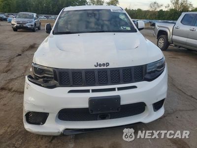 Piąte zdjęcie samochodu w środku: 2018 JEEP GRAND CHEROKEE TRACKHAWK VIN:1C4RJFN92JC278896 - miniatura