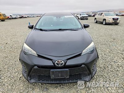 Piąte zdjęcie samochodu w środku: 2017 TOYOTA COROLLA SE VIN:5YFBURHE8HP723100 - miniatura