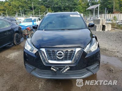 Piąte zdjęcie samochodu w środku: 2020 NISSAN KICKS SV VIN:3N1CP5CV9LL539174 - miniatura