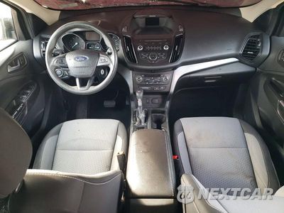 Zdjęcie 8 z 13 samochodu: 2017 FORD ESCAPE SE VIN:1FMCU9GD2HUC07844 - miniatura