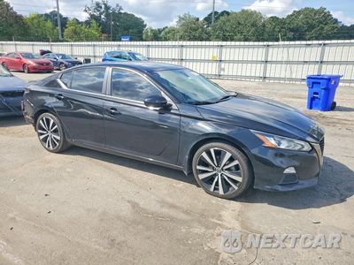 Czwarte zdjęcie samochodu z boku: 2022 NISSAN ALTIMA SR VIN:1N4BL4CV0NN312656 - miniatura
