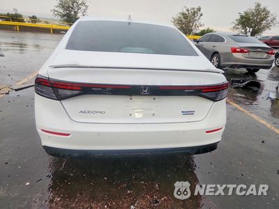 Zdjęcie 6 z 12 samochodu: 2025 HONDA ACCORD TOURING HYBRID VIN:1HGCY2F86SA082040 - miniatura