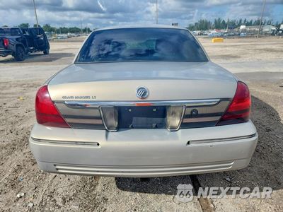 Zdjęcie 6 z 12 samochodu: 2010 MERCURY GRAND MARQUIS LS VIN:2MEBM7FVXAX606917 - miniatura