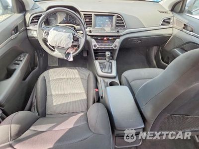 Zdjęcie 8 z 12 samochodu: 2018 HYUNDAI ELANTRA VALUE EDITION VIN:5NPD84LF9JH258930 - miniatura