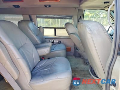 Zdjęcie 11 z 13 samochodu: 2003 CHEVROLET ASTRO VIN:1GBDM19X23B126790 - miniatura