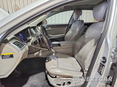 Zdjęcie 7 z 12 samochodu: 2015 HYUNDAI GENESIS 5.0L VIN:KMHGN4JF7FU064463 - miniatura