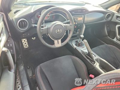 Zdjęcie 8 z 12 samochodu: 2013 SCION FR-S BASE VIN:JF1ZNAA1XD1713774 - miniatura
