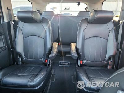 Zdjęcie 10 z 13 samochodu: 2017 BUICK ENCLAVE VIN:5GAKRBKD4HJ167950 - miniatura