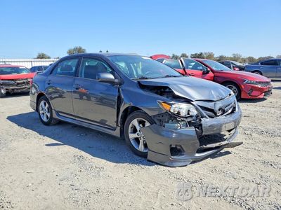 Czwarte zdjęcie samochodu z boku: 2013 TOYOTA COROLLA S VIN:2T1BU4EE3DC109301 - miniatura