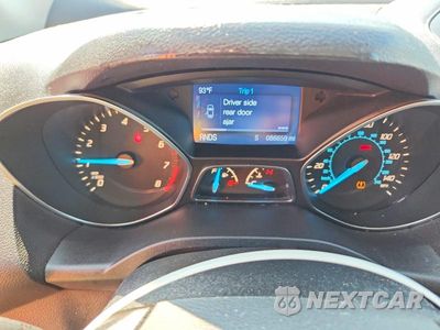Zdjęcie 9 z 13 samochodu: 2015 FORD ESCAPE S VIN:1FMCU0F7XFUA49032 - miniatura