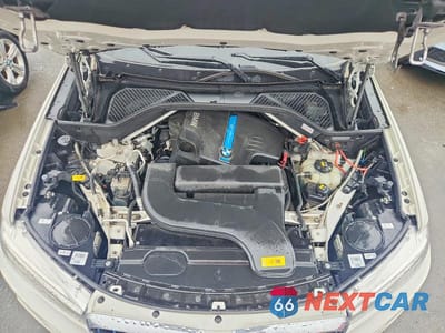 Zdjęcie 12 z 13 samochodu: 2018 BMW X5 XDR40E VIN:5UXKT0C56J0W00500 - miniatura
