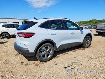 Trzecie zdjęcie samochodu z tyłu: 2025 FORD ESCAPE ST LINE SELECT VIN:1FMCU9NA3SUA98746 - miniatura