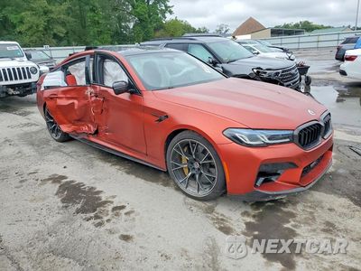 Czwarte zdjęcie samochodu z boku: 2023 BMW M5 VIN:WBS83CH04PCN09560 - miniatura