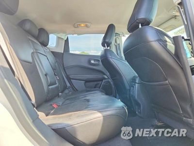 Zdjęcie 11 z 13 samochodu: 2018 JEEP COMPASS LATITUDE VIN:3C4NJDBB7JT192532 - miniatura