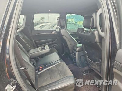 Zdjęcie 11 z 12 samochodu: 2019 JEEP GRAND CHEROKEE LAREDO VIN:1C4RJEAG7KC572312 - miniatura
