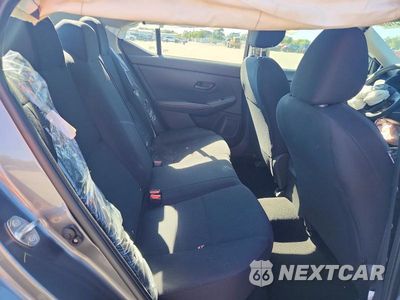 Zdjęcie 10 z 12 samochodu: 2024 NISSAN SENTRA S VIN:3N1AB8BV8RY213550 - miniatura