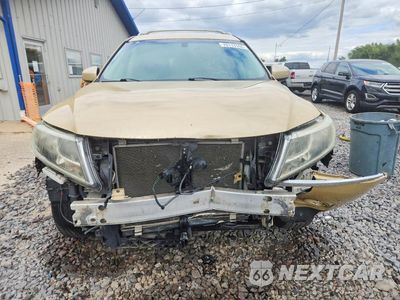 Piąte zdjęcie samochodu w środku: 2013 NISSAN PATHFINDER S VIN:5N1AR2MM5DC603335 - miniatura