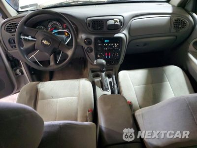 Zdjęcie 8 z 13 samochodu: 2005 CHEVROLET TRAILBLAZER LS VIN:1GNDT13S352200613 - miniatura