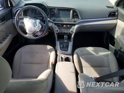 Zdjęcie 8 z 13 samochodu: 2017 HYUNDAI ELANTRA SE VIN:5NPD84LF1HH051152 - miniatura